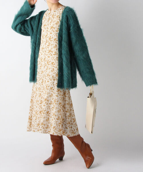NOLLEY’S(ノーリーズ)の「◇【WEB限定カラーあり】フラワープリントワンピース(ワンピース・レディース・ホワイト系その他5/ブラック系その他3/ブラック系その他4/ベージュ系その他3・38)」の17枚目の写真