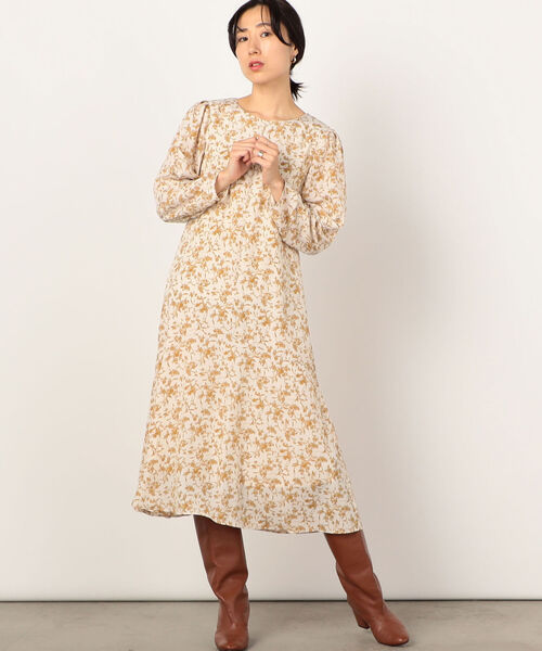NOLLEY’S(ノーリーズ)の「◇【WEB限定カラーあり】フラワープリントワンピース(ワンピース・レディース・ホワイト系その他5/ブラック系その他3/ブラック系その他4/ベージュ系その他3・38)」の20枚目の写真