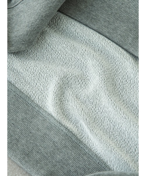SEVENDAYS=SUNDAY（セブンデイズサンデイ）の「フロッキープリント裏毛スウェットB　＊（スウェット・レディース・ネイビー/杢グレー/アイボリー・L/M/S）」の7枚目の写真