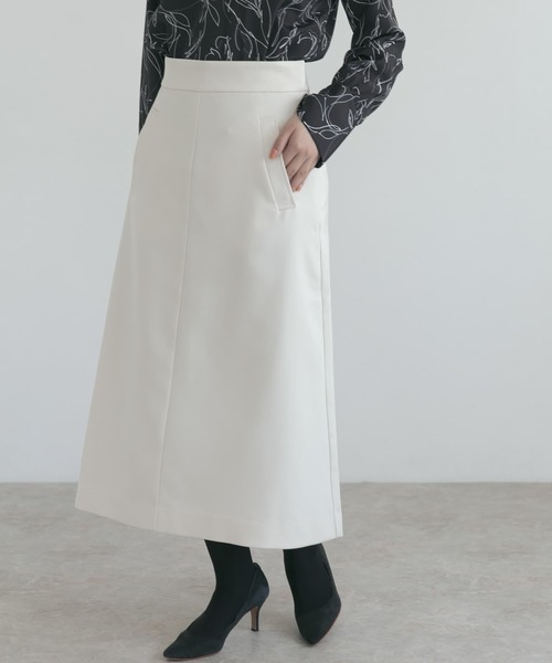 URBAN RESEARCH ROSSO（アーバンリサーチロッソ）の「ULTRA THERMOフレアスカート（スカート・レディース・ブラック/オフホワイト/グリーン系その他・38/36）」の13枚目の写真