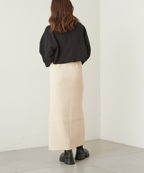 Chico(チコ)の「ニットスリットロングスカート(スカート・レディース・ブラック/ブラウン/アイボリー・FREE)」の9枚目の写真