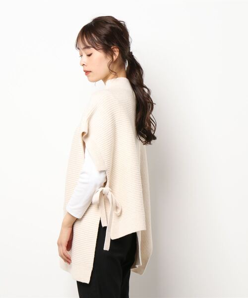 MOUSSY(マウジー)の「USEFUL KNIT ベスト(ニット/セーター・レディース・チャコールグレー/ブラック/アイボリー・FREE)」の13枚目の写真