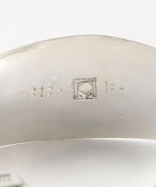 Steven Alan（スティーブンアラン）の「＜Tuareg Jewelry＞ BANGLE A9/バングル □□（バングル/リストバンド・メンズ・シルバー・FREE）」の4枚目の写真