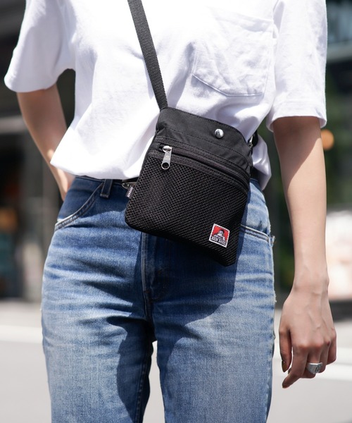 BEN DAVIS(ベンデイビス)の「【BEN DAVIS/ベンデイビス】メッシュポケット付き コットンサコッシュ ショルダーバッグ(ショルダーバッグ・メンズ・ホワイト/ブラック/オリーブ・FREE)」の2枚目の写真