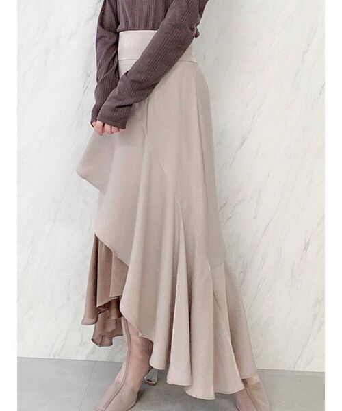 dazzlin(ダズリン)の「シャイニーラッフルフレアスカート(スカート・レディース・グレー/ブルー/ベージュ・FREE)」の4枚目の写真