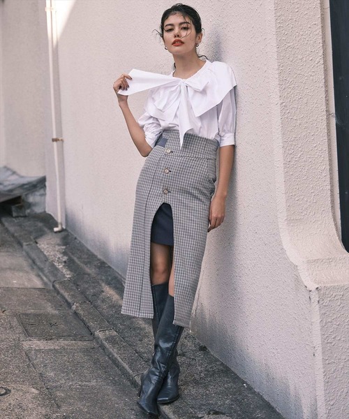 REDYAZEL(レディアゼル)の「チェック配色サイドベルト付きスカート(スカート・レディース・ベージュ/ネイビー/イエロー・SMALL/MEDIUM)」の16枚目の写真