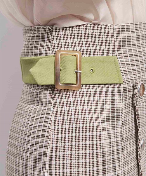 REDYAZEL(レディアゼル)の「チェック配色サイドベルト付きスカート(スカート・レディース・ベージュ/ネイビー/イエロー・SMALL/MEDIUM)」の14枚目の写真
