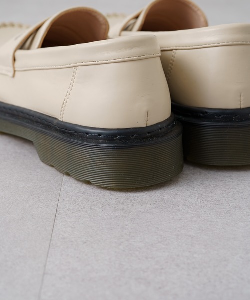 Kastane(カスタネ)の「コインローファー(ローファー・レディース・ブラック/ベージュ・38/37/39)」の10枚目の写真