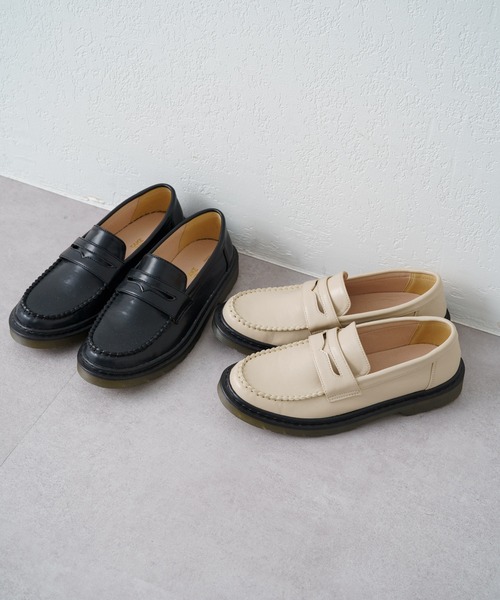 Kastane(カスタネ)の「コインローファー(ローファー・レディース・ブラック/ベージュ・38/37/39)」の6枚目の写真