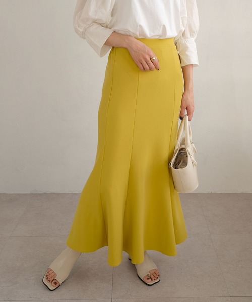 ＡＮＤＪ（アンドジェイ）の「ジョーゼットマーメイドスカート（スカート・レディース・ブラック/オレンジ/ブルー/グリーン/イエロー系その他/グレイッシュベージュ・M）」の5枚目の写真