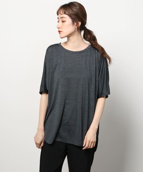 IGNIO（イグニオ）の「イグニオ  半袖チュニックTシャツ（Tシャツ/カットソー・レディース・ベビーピンク/ライラック/ダークブルー/ダークグレー/ホワイト・2XL/M/S/L/XL）」の3枚目の写真