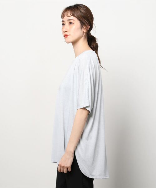 IGNIO（イグニオ）の「イグニオ  半袖チュニックTシャツ（Tシャツ/カットソー・レディース・ベビーピンク/ライラック/ダークブルー/ダークグレー/ホワイト・2XL/M/S/L/XL）」の6枚目の写真