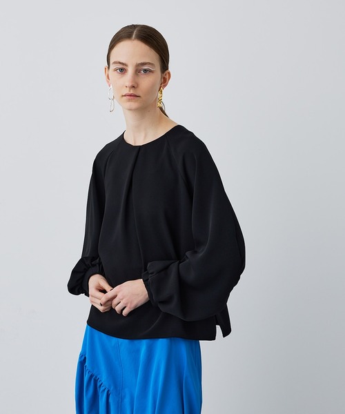 UNITED TOKYO（ユナイテッドトウキョウ）の「ラップスリーブブラウス（シャツ/ブラウス・レディース・ライトブルー/ブラック/オフホワイト/ブルー・FREE）」の7枚目の写真