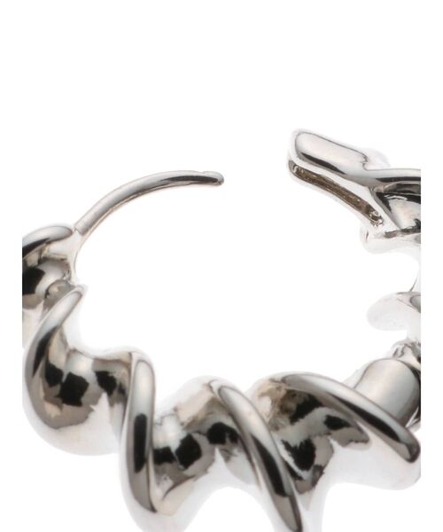 LAGUNAMOON(ラグナムーン)の「ツイストラウンドピアス(ピアス(両耳用)・レディース・シルバー/ゴールド・FREE)」の5枚目の写真