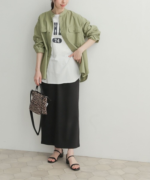 URBAN RESEARCH DOORS（アーバンリサーチドアーズ）の「コットンミリタリースタンドシャツ（シャツ/ブラウス・レディース・ベージュ/カーキ・MEDIUM）」の12枚目の写真