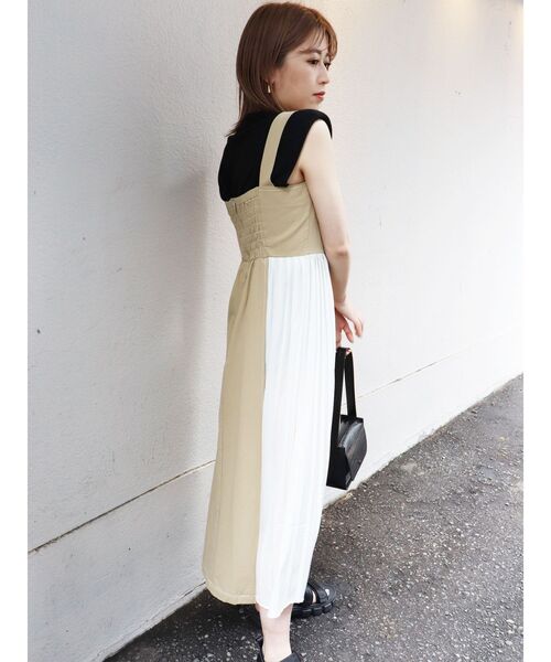 MURUA(ムルーア)の「スイッチジャンパースカート(ワンピース・レディース・ベージュ/インディゴブルー/アイボリー・1/2)」の22枚目の写真