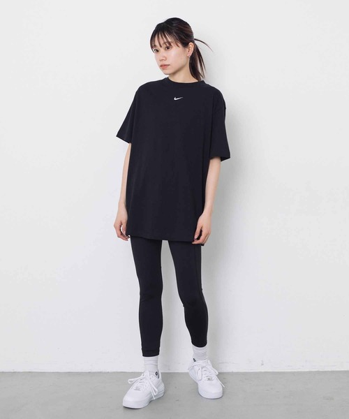 NIKE(ナイキ)の「NIKE WMNS NSW ESS BF LBR S/S TEE DN5698(Tシャツ/カットソー・レディース・ホワイト/ブラック・MEDIUM)」の8枚目の写真
