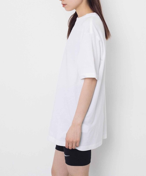 NIKE(ナイキ)の「NIKE WMNS NSW ESS BF LBR S/S TEE DN5698(Tシャツ/カットソー・レディース・ホワイト/ブラック・MEDIUM)」の11枚目の写真