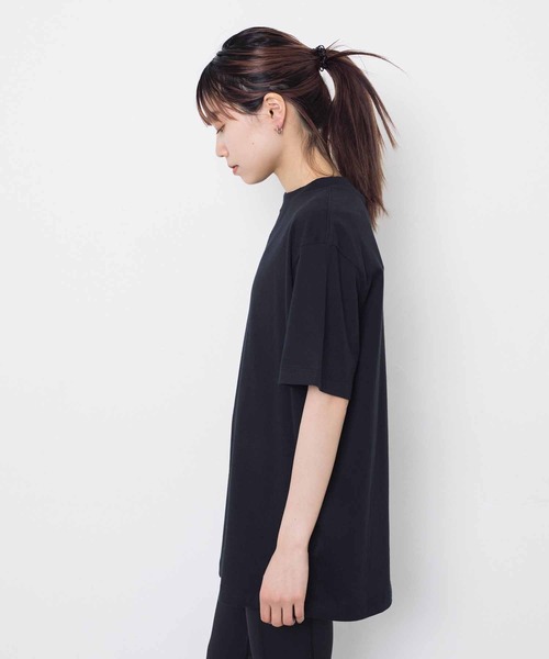 NIKE(ナイキ)の「NIKE WMNS NSW ESS BF LBR S/S TEE DN5698(Tシャツ/カットソー・レディース・ホワイト/ブラック・MEDIUM)」の13枚目の写真