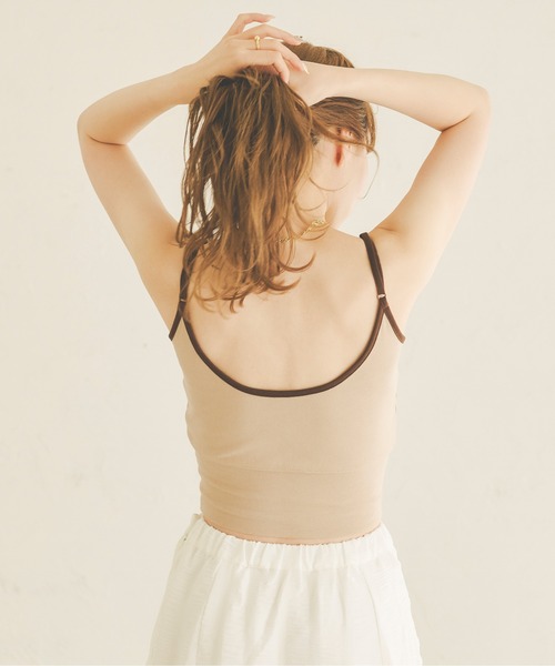 Ambre Neige（アンブルネージュ）の「カップ付きキャミインナー／【WEB/EC限定商品】（キャミソール・レディース・ダークブラウン/ベージュ・FREE）」の10枚目の写真
