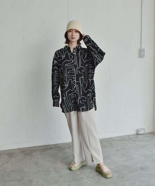 RETRO GIRL（レトロガール）の「柄アソートBIGシャツ（シャツ/ブラウス・レディース・ブラック系その他/ブラウン系その他/マルチ・FREE）」の4枚目の写真