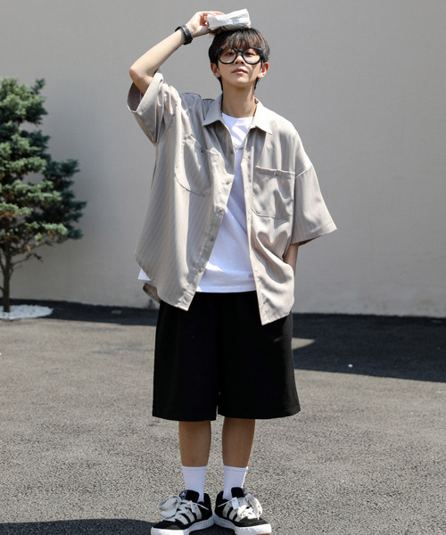 neos（ネオス）の「【neos -addictive design-】ルーズシルエット ピンストライプ ハーフスリーブ ワークシャツ（シャツ/ブラウス・メンズ・グレイッシュベージュ/ネイビー/チャコールグレー/グリーン/ホワイト・X-LARGE/LARGE/MEDIUM）」の17枚目の写真