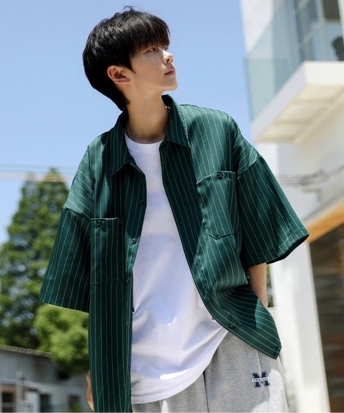 neos（ネオス）の「【neos -addictive design-】ルーズシルエット ピンストライプ ハーフスリーブ ワークシャツ（シャツ/ブラウス・メンズ・グレイッシュベージュ/ネイビー/チャコールグレー/グリーン/ホワイト・X-LARGE/LARGE/MEDIUM）」の10枚目の写真