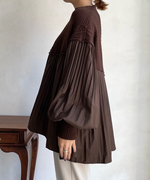 DouDou(ドゥドゥ)の「【WEB限定】プリーツ切替ケーブルニットプルーバー(シャツ/ブラウス・レディース・ブラック/ブラウン/ベージュ/チャコールグレー/オフホワイト/ライトベージュ・FREE)」の19枚目の写真