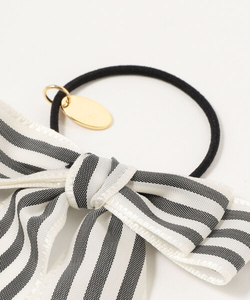 こども ビームス（コドモビームス）の「lusikka / Wストライプ ヘアゴム（ヘアゴム・キッズ・ブラック/ライトグレー・ONE SIZE）」の8枚目の写真