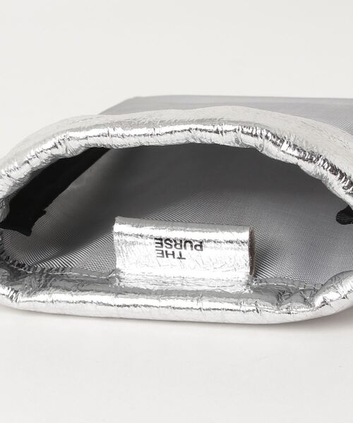 THE PURSE(ザパース )の「THE PURSE(ザパース)TULLE DRAWSTRING BAG/キンチャクバッグ(ショルダーバッグ・レディース・シルバー・F)」の4枚目の写真