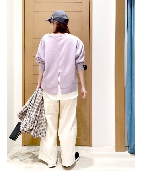 BAYFLOW（ベイフロー）の「フェイクスウェードレイヤードプルオーバー（その他トップス・レディース・ベージュ/パープル/カーキ/ブルー・FREE）」の21枚目の写真