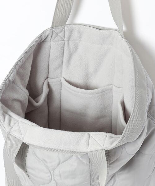 coen(コーエン)の「FreeSpeech(フリースピーチ)2WAYキルトビッグトートバッグ(トートバッグ・レディース・オフホワイト/ライトグレー・FREE)」の15枚目の写真