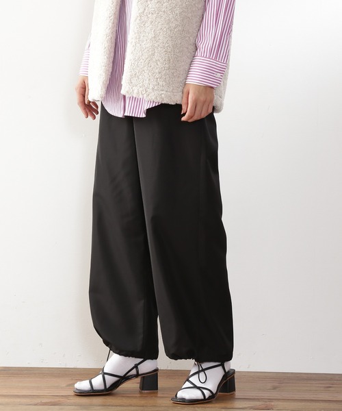 N.(N. Natural Beauty Basic)(エヌエヌナチュラルビューティーベーシック)の「◆パラシュートパンツ(スウェットパンツ・レディース・ブラック/オフホワイト/ピンク・MEDIUM)」の7枚目の写真