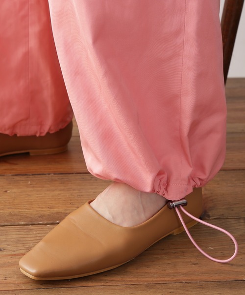 N.(N. Natural Beauty Basic)(エヌエヌナチュラルビューティーベーシック)の「◆パラシュートパンツ(スウェットパンツ・レディース・ブラック/オフホワイト/ピンク・MEDIUM)」の17枚目の写真