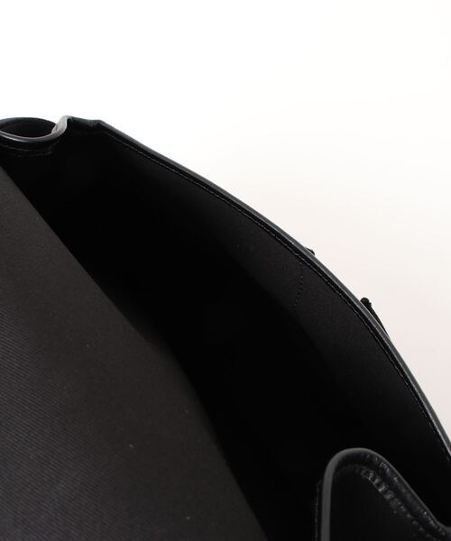 BRADY（ブレディー）の「Brady | STOUR（ショルダーバッグ・レディース・ブラック/ブラウン/カーキ・ONE SIZE）」の4枚目の写真