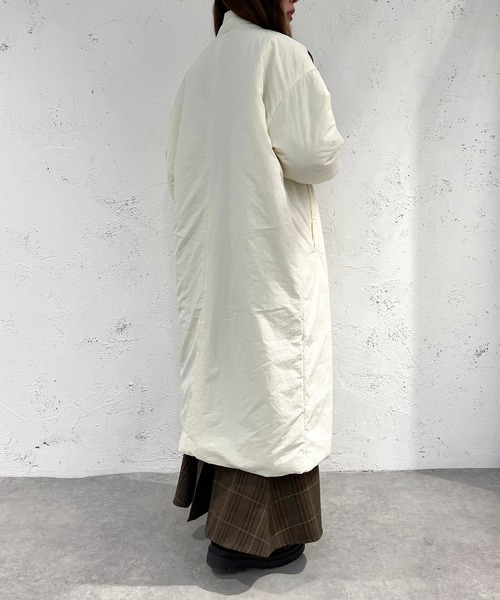 apres jour mignon（アプレジュールミニョン）の「中綿ロングコート【ZOZOTOWN限定アイテム】（その他アウター・レディース・ブラック/アイボリー・X-LARGE/フリー）」の7枚目の写真