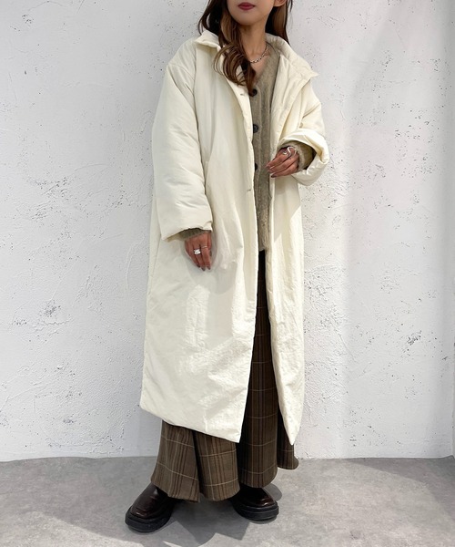 apres jour mignon（アプレジュールミニョン）の「中綿ロングコート【ZOZOTOWN限定アイテム】（その他アウター・レディース・ブラック/アイボリー・X-LARGE/フリー）」の10枚目の写真