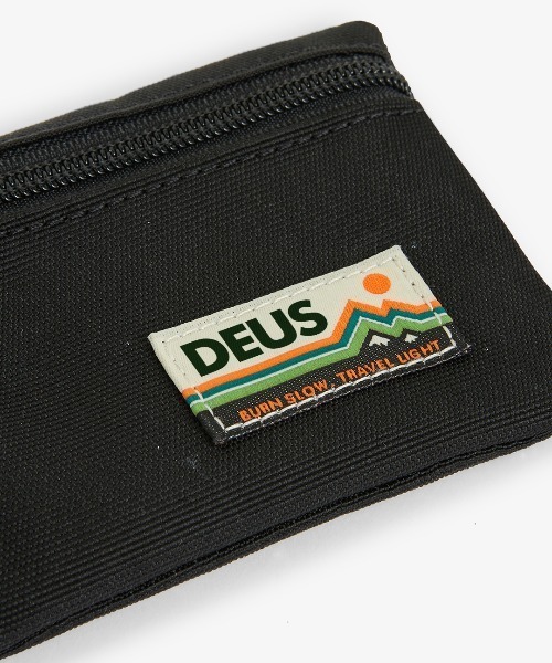 DEUS EX MACHINA（デウスエクスマキナ）の「SKELTER COIN POUCH