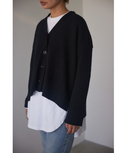 BLACK BY MOUSSY（ブラックバイマウジー）の「trinity basic cardigan(トリニティベーシックカーディガン)（カーディガン/ボレロ・レディース・グレー/ライトブルー/ブラック/グリーン/アイボリー・FREE）」の15枚目の写真