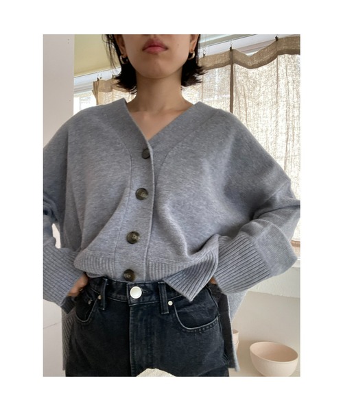 BLACK BY MOUSSY（ブラックバイマウジー）の「trinity basic cardigan(トリニティベーシックカーディガン)（カーディガン/ボレロ・レディース・グレー/ライトブルー/ブラック/グリーン/アイボリー・FREE）」の6枚目の写真