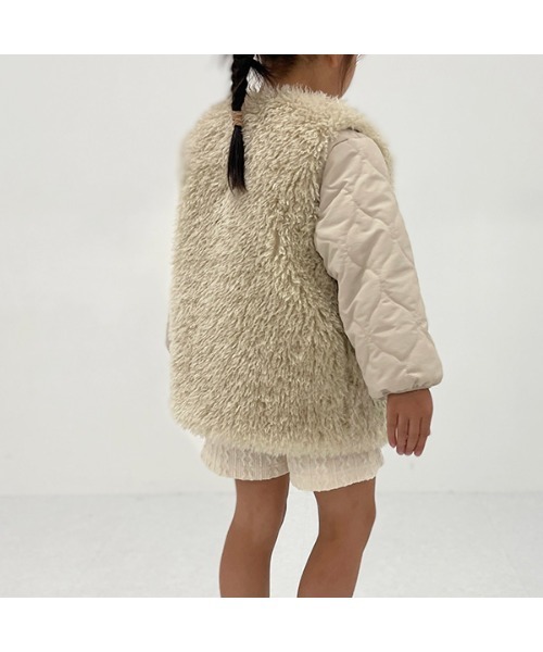 Lycee mine（リセマイン）の「プードルファーベスト（ベスト・キッズ・アイボリー/キャメル・M(110-120)/L(130-140)）」の10枚目の写真