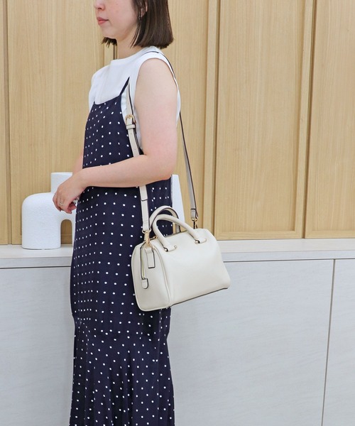 MIAN (ミアン)の「PIERIS / 2wayミニボストンバッグ(ボストンバッグ・レディース・ベージュ/カーキ/アイボリー/ブラック/ブラウン/ダークグリーン/ライトイエロー・FREE)」の12枚目の写真