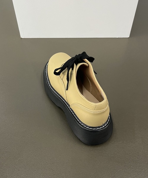 by muni:r（バイ ムニール）の「ステッチポイント厚底ローファー（ローファー・レディース・アイボリー/ブラック/ベージュ・23.0cm/23.5cm/24.0cm/24.5cm/25.0cm）」の14枚目の写真