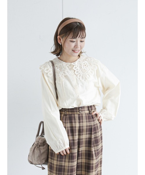 ehka sopo（エヘカソポ）の「バテンレース衿ブラウス（シャツ/ブラウス・レディース・キナリ/オフホワイト/ブラック・ﾌﾘ-）」の9枚目の写真