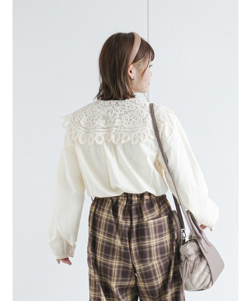 ehka sopo（エヘカソポ）の「バテンレース衿ブラウス（シャツ/ブラウス・レディース・キナリ/オフホワイト/ブラック・ﾌﾘ-）」の13枚目の写真