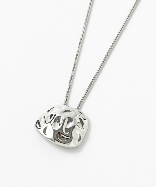 PAGEBOY(ページボーイ)の「WEB限定アイテム / サークルループタイ(ネックレス・レディース・シルバー・FREE)」の7枚目の写真