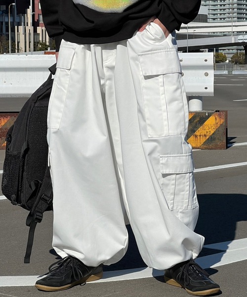 kutir(クティール)の「ダブルポケットスノーカーゴパンツ(カーゴパンツ・メンズ・ホワイト/ブラック/カーキ・SMALL/MEDIUM/LARGE)」の2枚目の写真