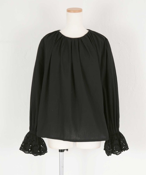 titivate(ティティベイト)の「袖口レースギャザーブラウス(シャツ/ブラウス・レディース・オフホワイト/ブラック/イエロー・S/M)」の15枚目の写真