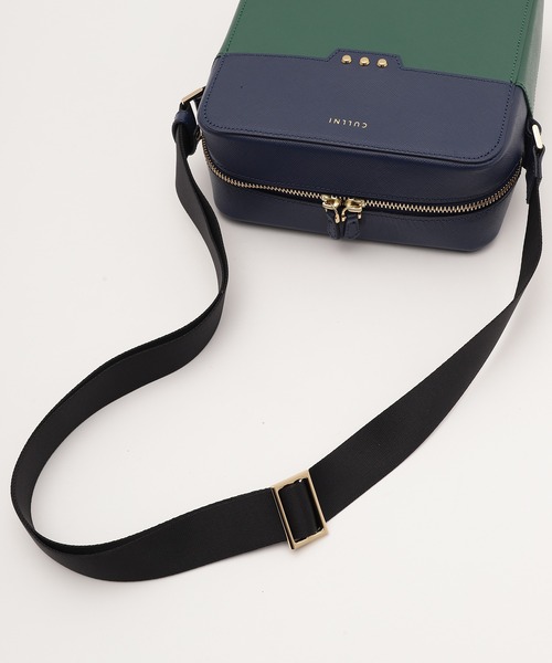 CULLNI（クルニ）の「BG-027/ Square leather shoulder bag