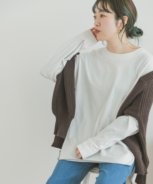 ITEMS URBANRESEARCH（アイテムズ アーバンリサーチ）の「ラウンドロングTシャツ（Tシャツ/カットソー・レディース・ブラック系その他/オフホワイト/スミクロ・FREE）」の2枚目の写真